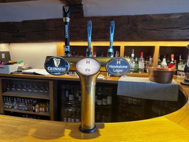 The Chequers Inn Smarden ภายนอก รูปภาพ